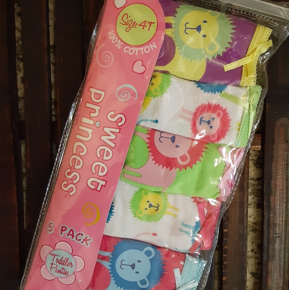 NWT Sweet Princess Elephant Toddler panties